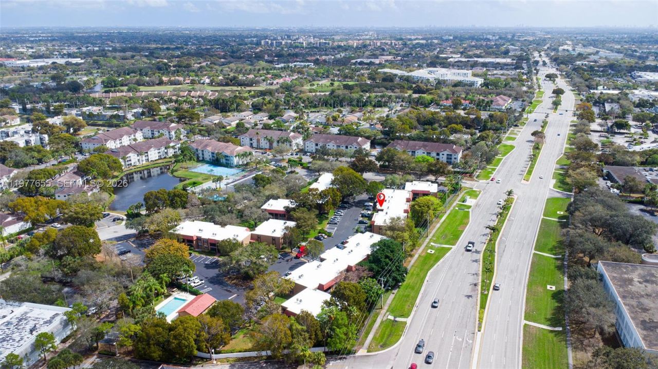 8600 NW 34th Pl, Unit B206, Sunrise, FL 33351 Photo