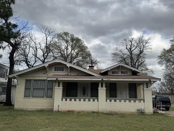 646 Fitzhugh, Paris, TX 75460
