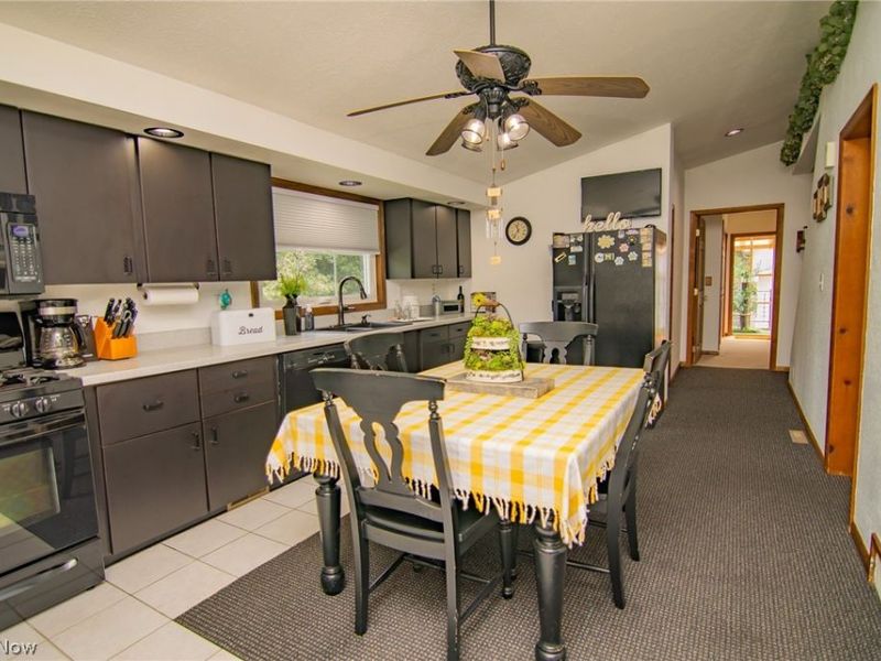 218 High Street, Amsterdam, OH 43903 Photo 14