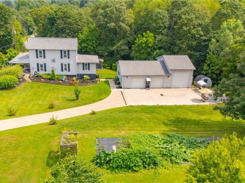 218 High Street, Amsterdam, OH 43903 Photo 4