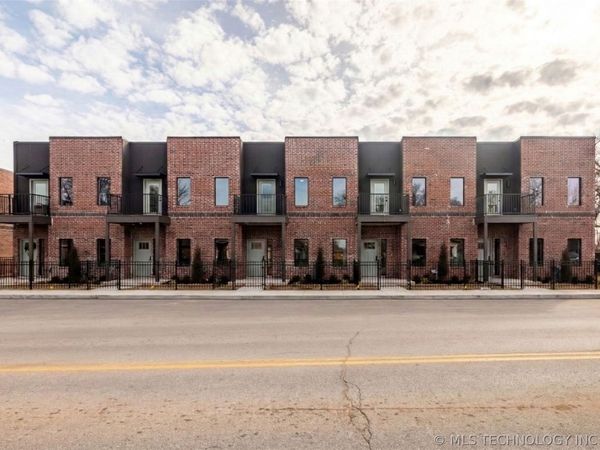 504 E B Street , Unit 1103, Jenks, OK 74037