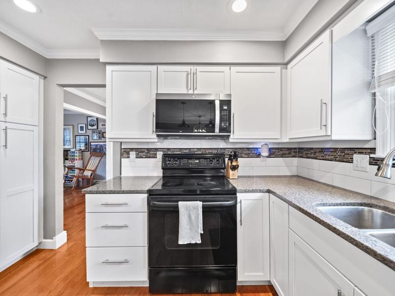 8914 Stonehenge Drive NW, Pickerington, OH 43147 Photo 9