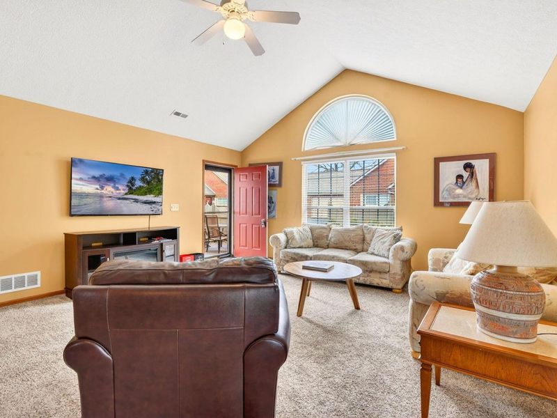 6836 Newrock Drive, Unit 21, New Albany, OH 43054 Photo 11