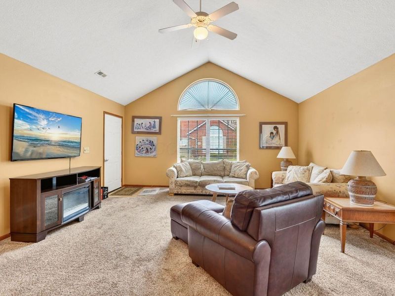 6836 Newrock Drive, Unit 21, New Albany, OH 43054 Photo 13