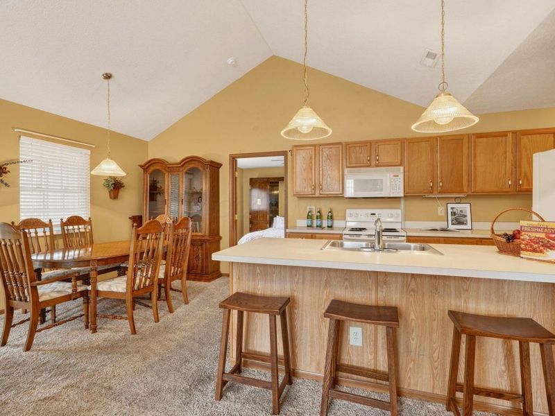 6836 Newrock Drive, Unit 21, New Albany, OH 43054 Photo 14