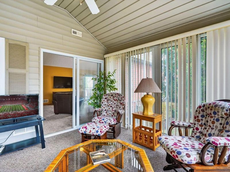 6836 Newrock Drive, Unit 21, New Albany, OH 43054 Photo 22