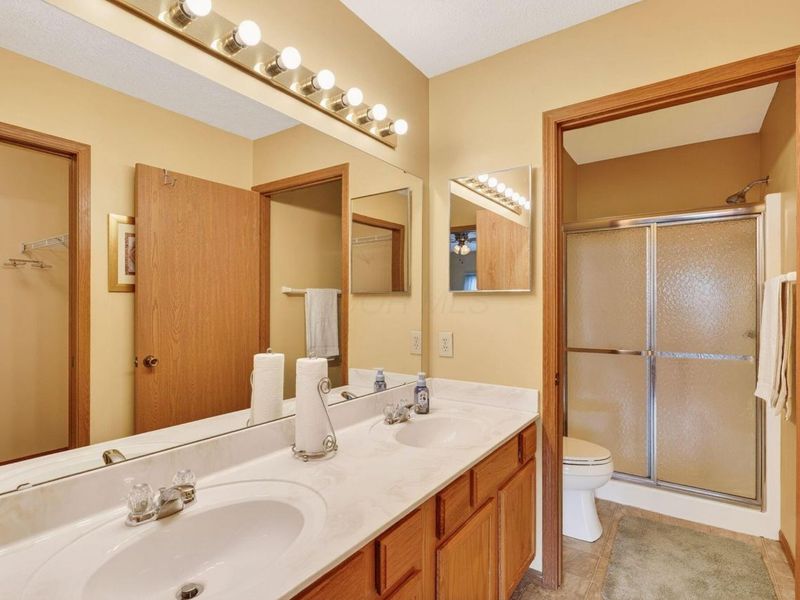 6836 Newrock Drive, Unit 21, New Albany, OH 43054 Photo 32