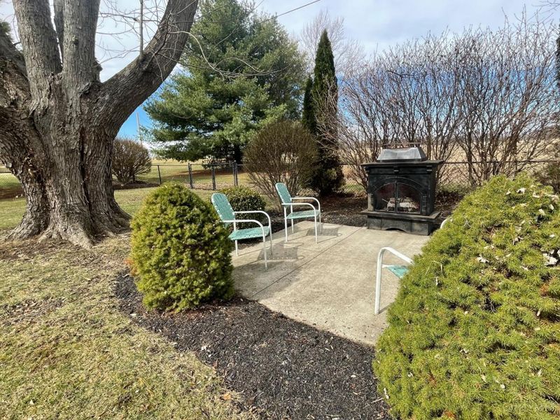 922 W Main Street, Eaton, OH 45320 Photo 4