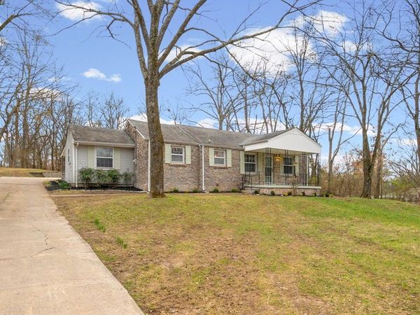 1225 Currey Rd , Nashville, TN 37217