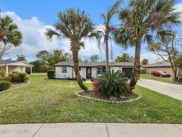 1347 E Normandy Boulevard , Deltona, FL 32725