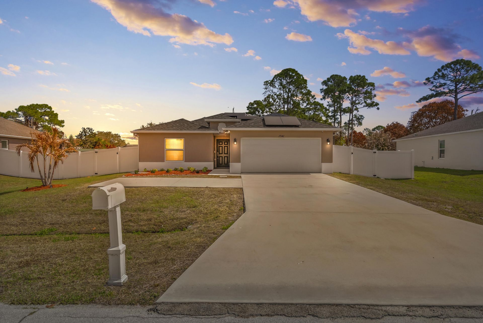 1741 SE Sandia Drive, Port Saint Lucie, FL 34983 Photo