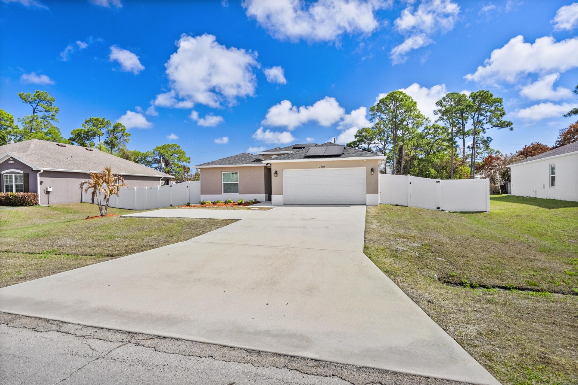 1741 SE Sandia Drive, Port Saint Lucie, FL 34983 Photo