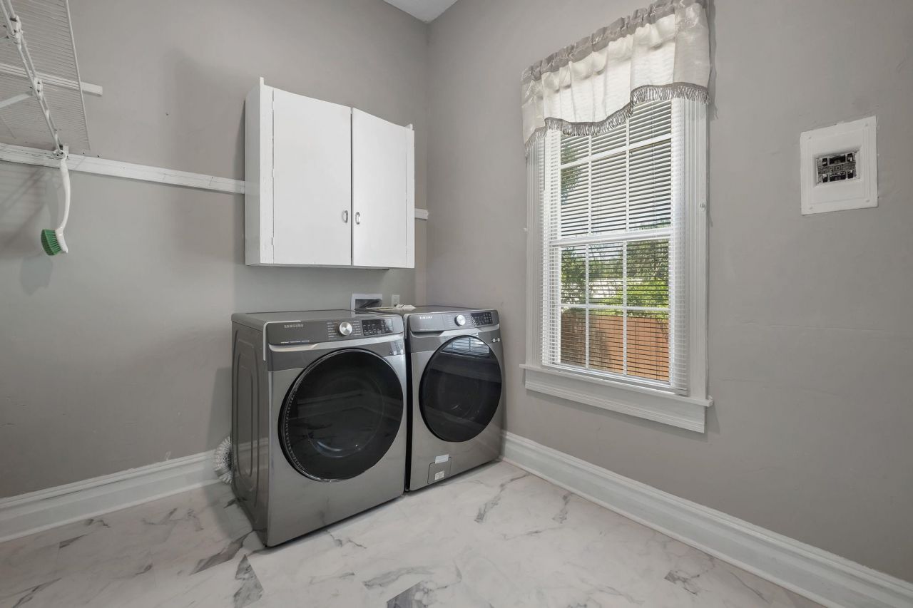 214 W Sharon Street , Quincy, FL 32351 Photo