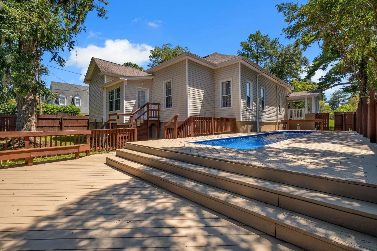 214 W Sharon Street , Quincy, FL 32351 Photo