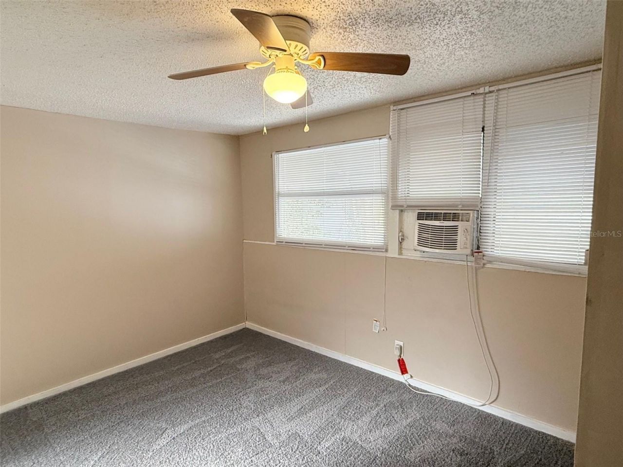 2609 4th Street S, Saint Petersburg, FL 33705 Photo