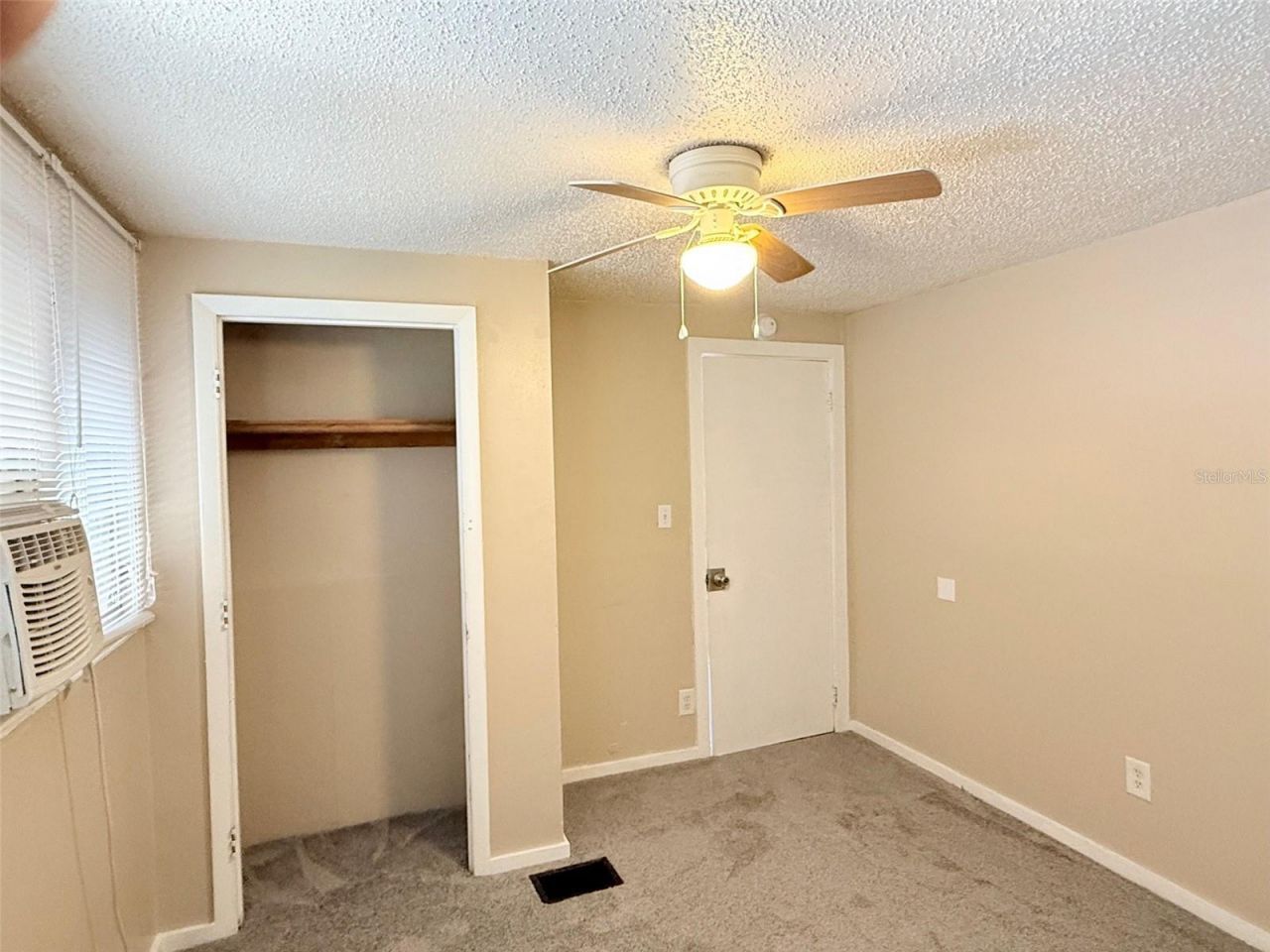 2609 4th Street S, Saint Petersburg, FL 33705 Photo