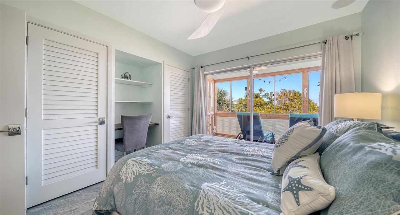 4440 Exeter Drive, Unit 301, Longboat Key, FL 34228 Photo