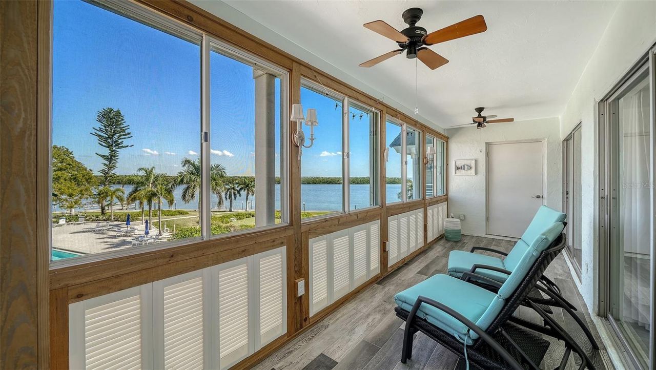 4440 Exeter Drive, Unit 301, Longboat Key, FL 34228 Photo