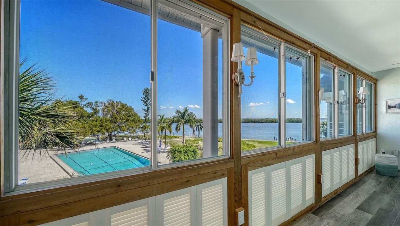 4440 Exeter Drive, Unit 301, Longboat Key, FL 34228 Photo