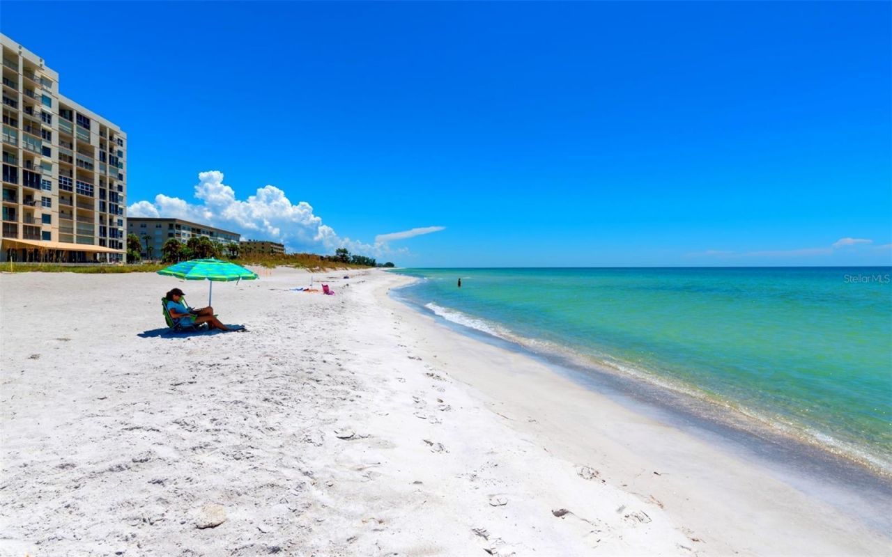 4440 Exeter Drive , Unit 301, Longboat Key, FL 34228 Photo