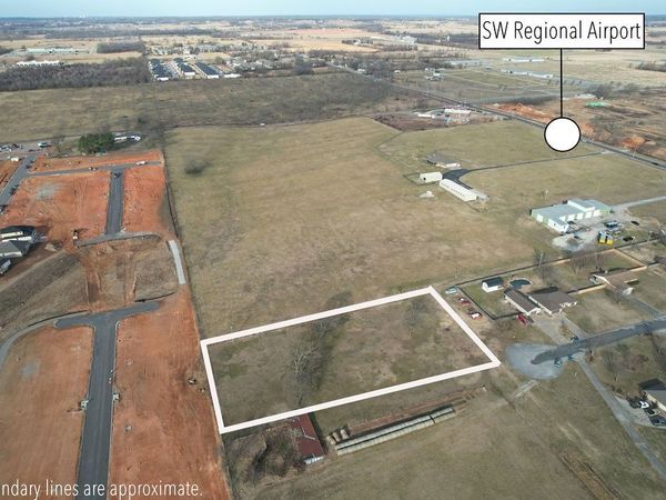 6110 Lee Lane, Bentonville, AR 72713