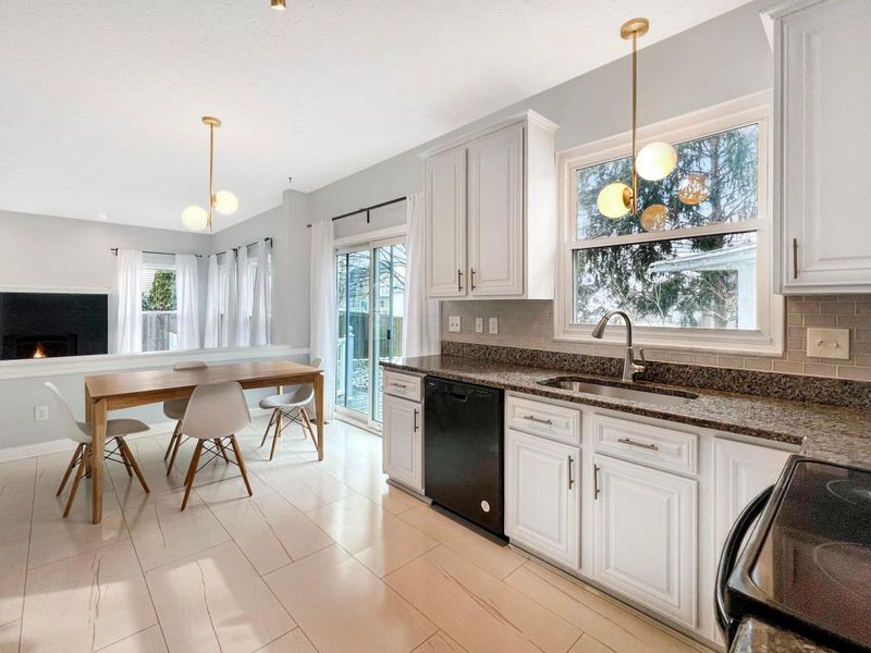 559 Cherry Hill Drive, Pickerington, OH 43147 Photo 10