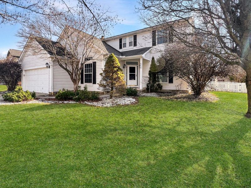 559 Cherry Hill Drive, Pickerington, OH 43147 Photo 2