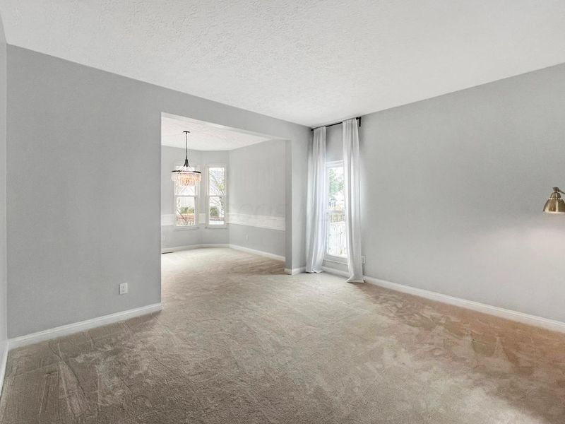 559 Cherry Hill Drive, Pickerington, OH 43147 Photo 7