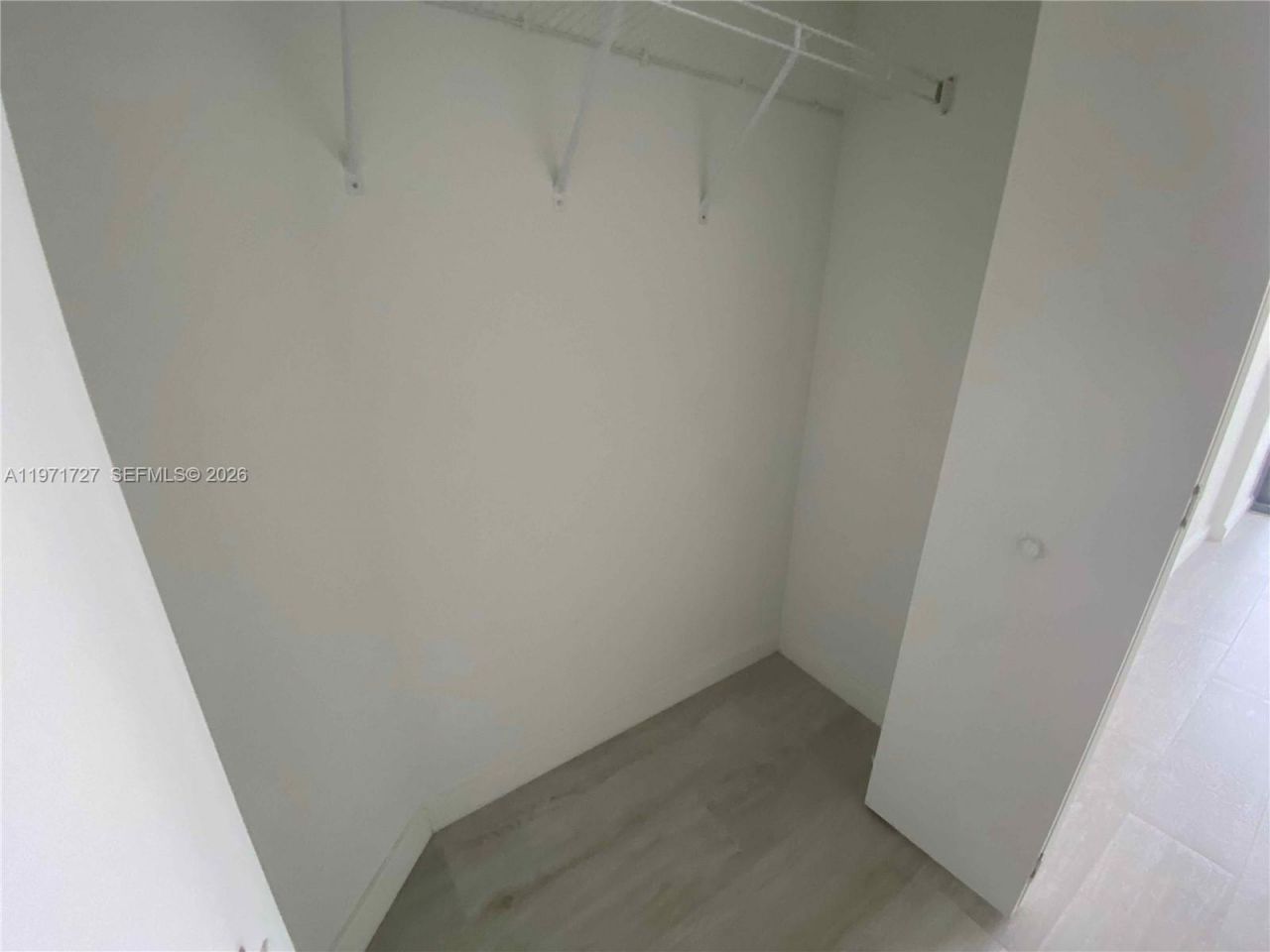 45 SW 9th St, Unit 3703, Miami, FL 33130 Photo