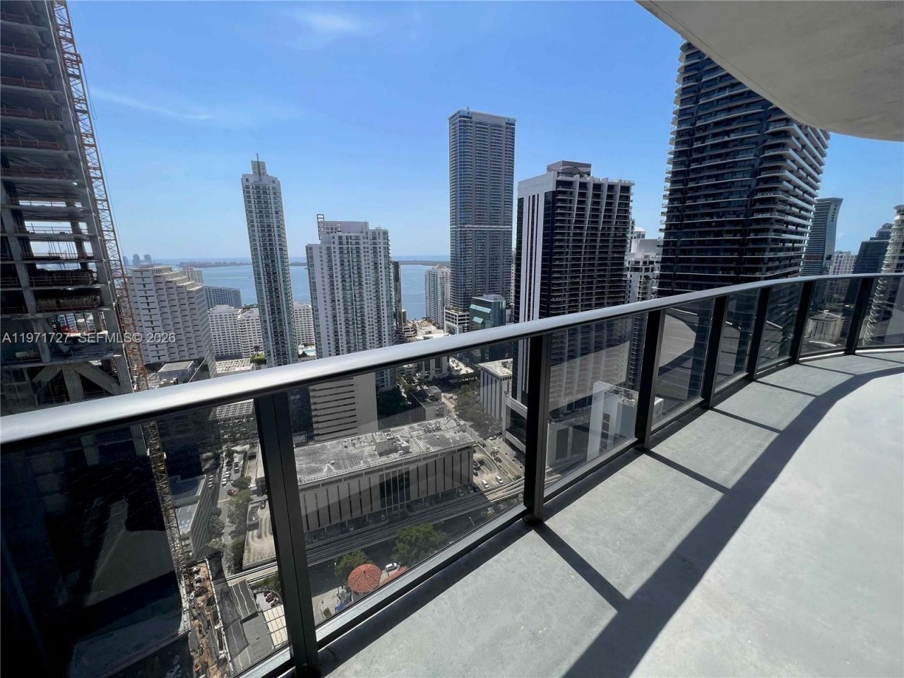 45 SW 9th St, Unit 3703, Miami, FL 33130 Photo