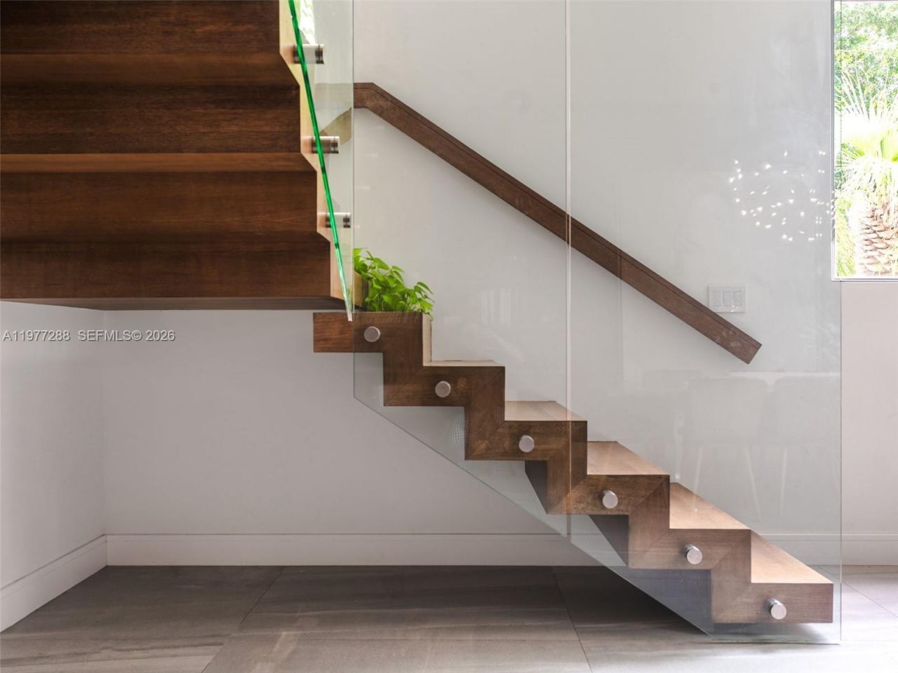 2977 Bridgeport Ave, Miami, FL 33133 Photo