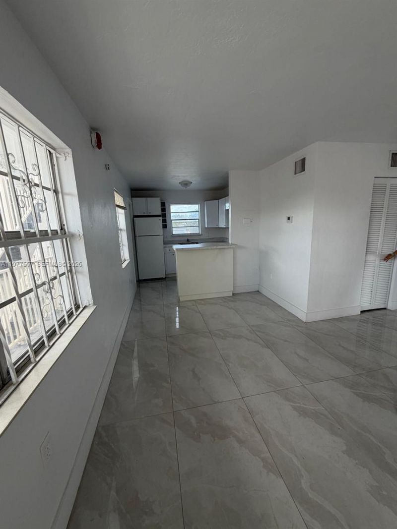 3211 W Flagler St, Unit 9, Miami, FL 33135 Photo