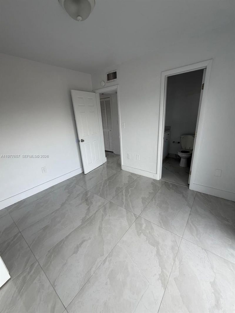 3211 W Flagler St, Unit 9, Miami, FL 33135 Photo