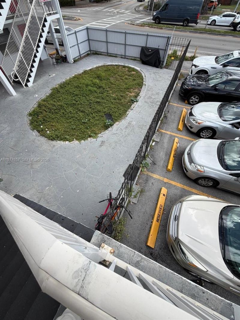 3211 W Flagler St, Unit 9, Miami, FL 33135 Photo