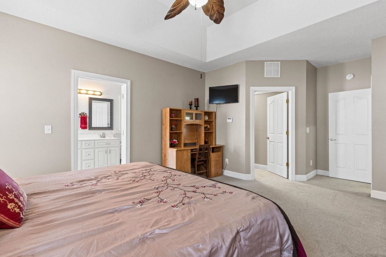 4327 Lakeside Dr. Photo 21