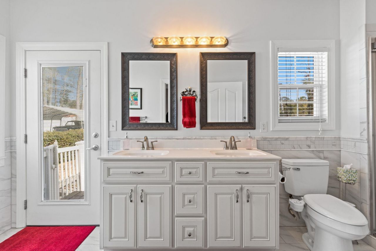 4327 Lakeside Dr. Photo 23