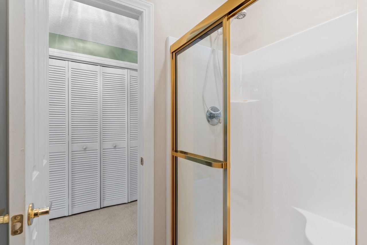 4327 Lakeside Dr. Photo 36