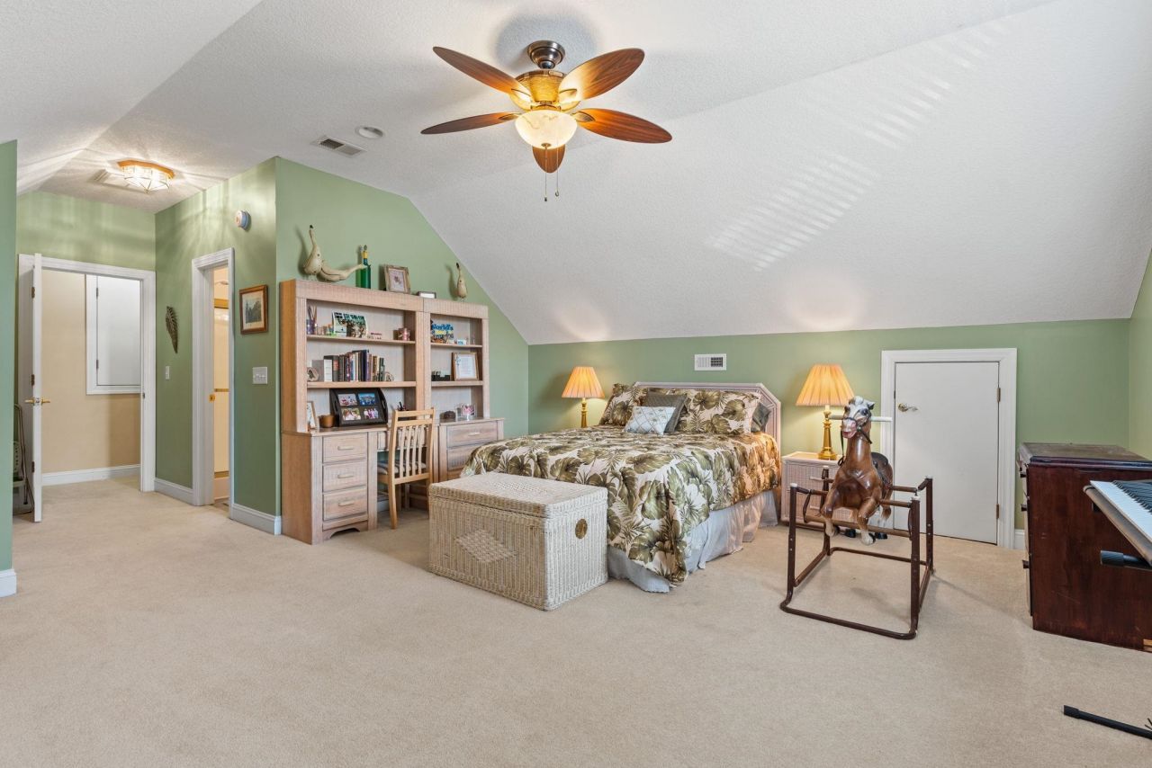 4327 Lakeside Dr. Photo 39