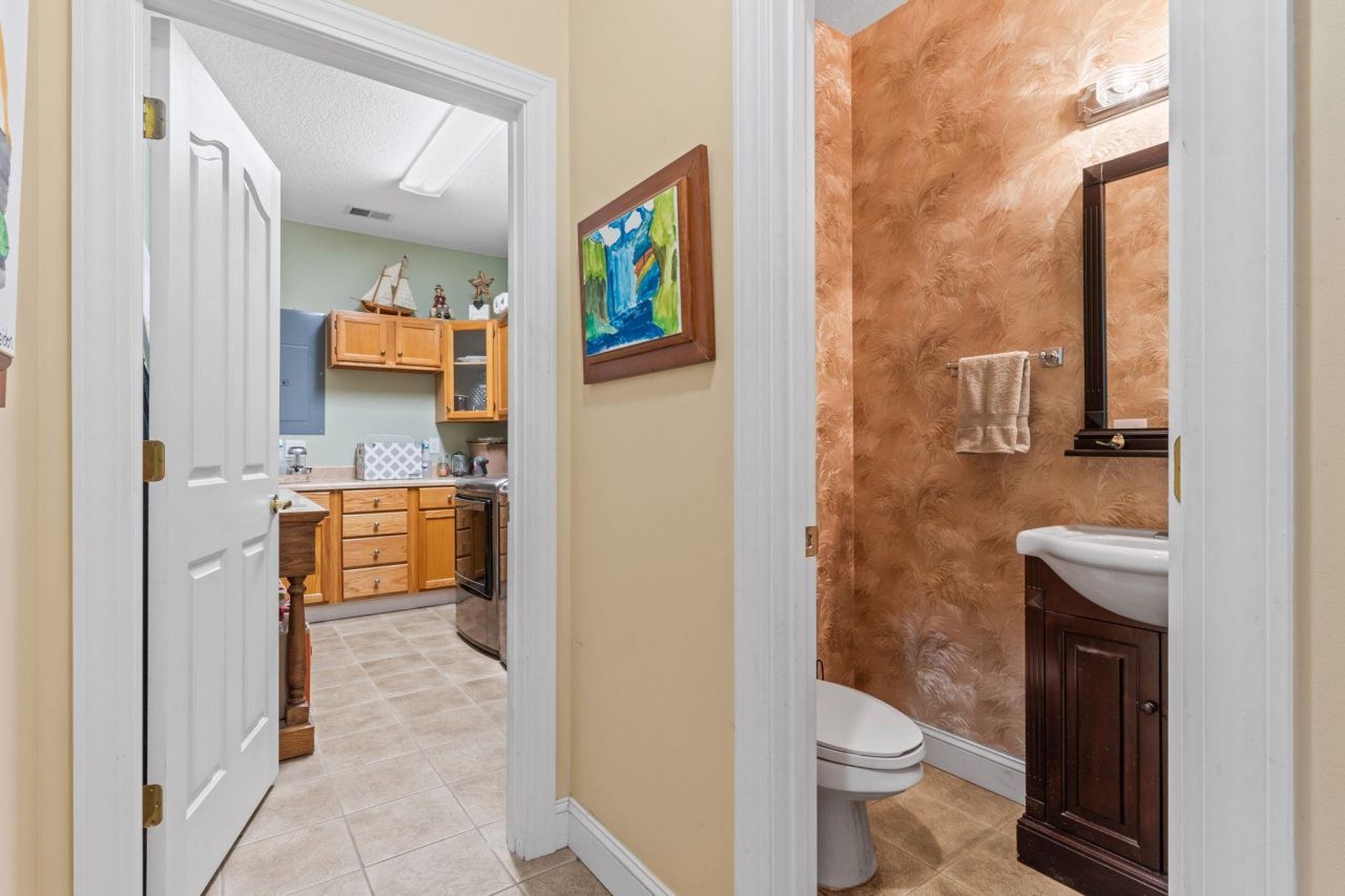 4327 Lakeside Dr. Photo 42