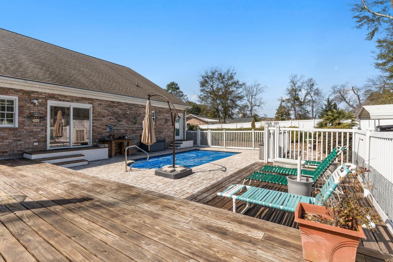 4327 Lakeside Dr. Photo 53