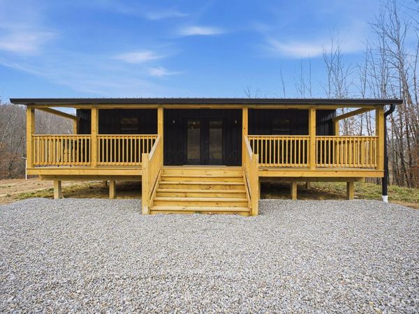 33341 Flat Run Road, McArthur, OH 45651