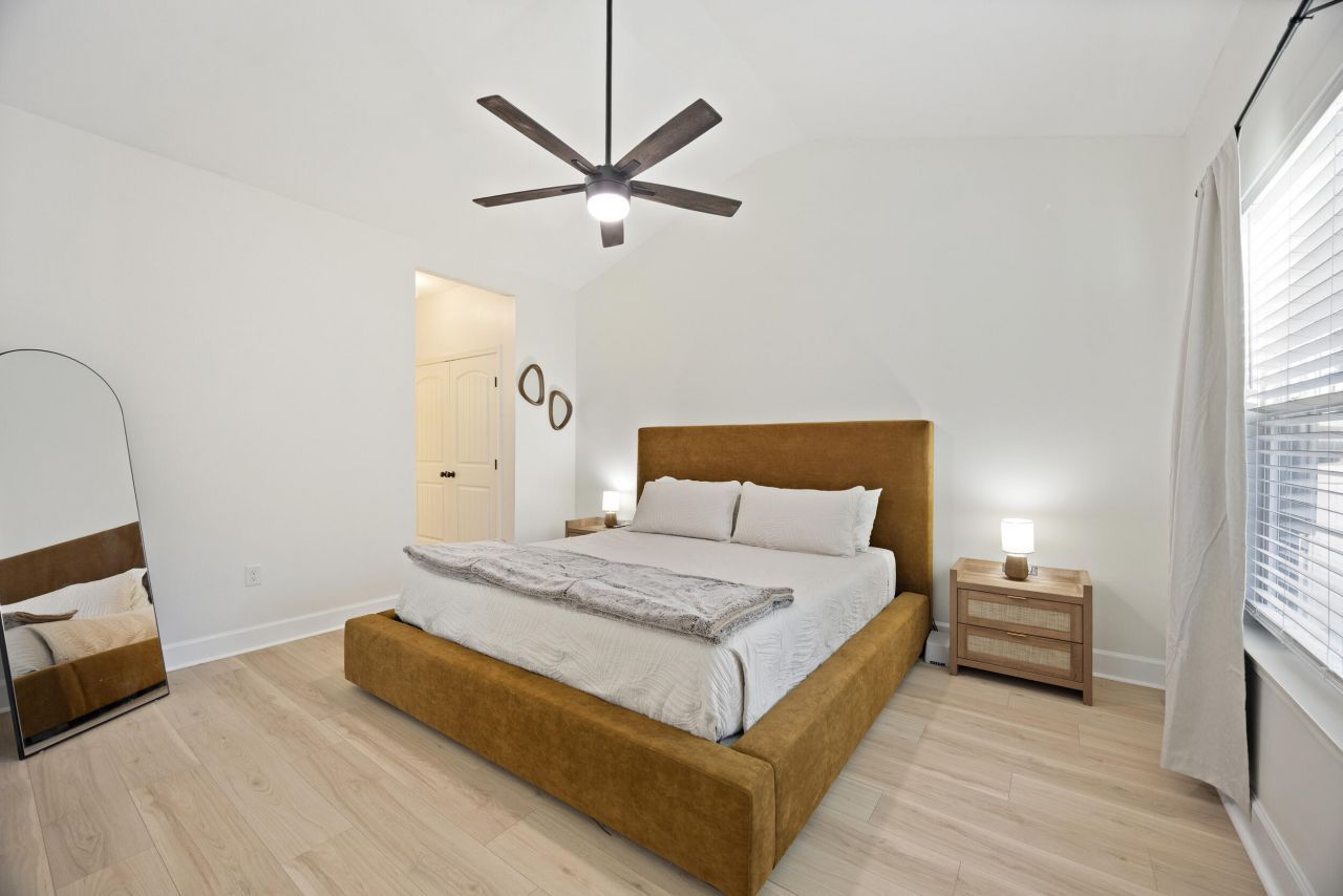 333 Dante Circle Photo 13