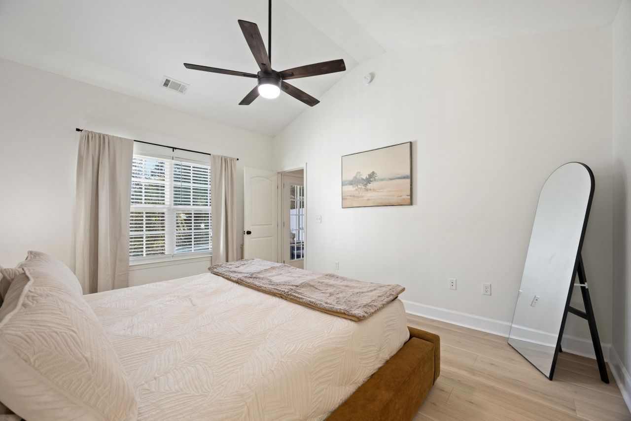 333 Dante Circle Photo 14