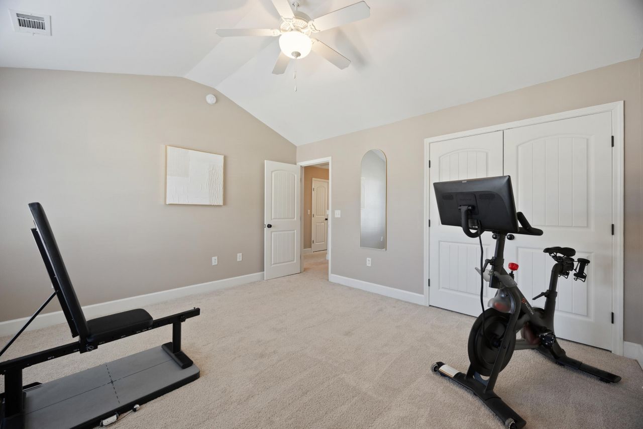 333 Dante Circle Photo 21