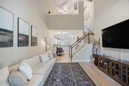 333 Dante Circle photo 4