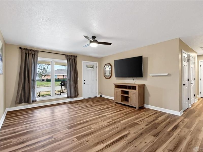 2352 Pembury Drive, Xenia, OH 45385 Photo 10