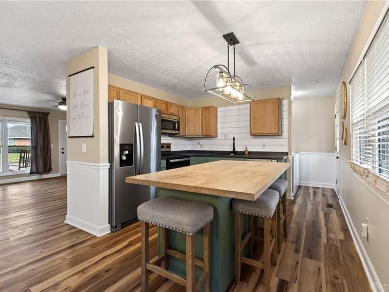 2352 Pembury Drive, Xenia, OH 45385 Photo 14