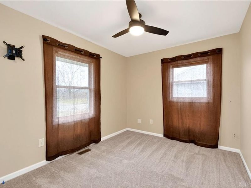 2352 Pembury Drive, Xenia, OH 45385 Photo 30