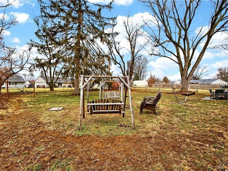 2352 Pembury Drive, Xenia, OH 45385 Photo 40