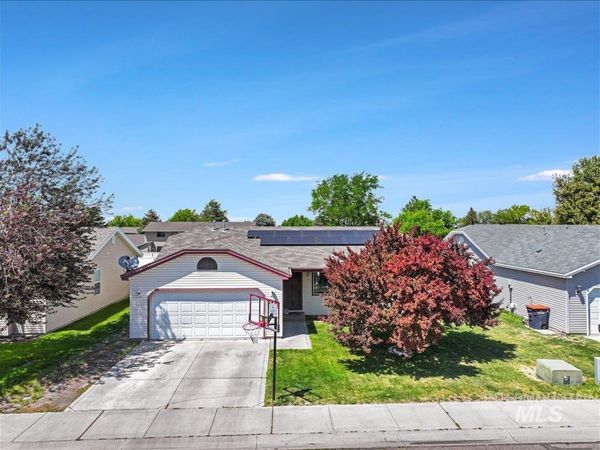 248 Sevensprings Ave., Twin Falls, ID 83301
